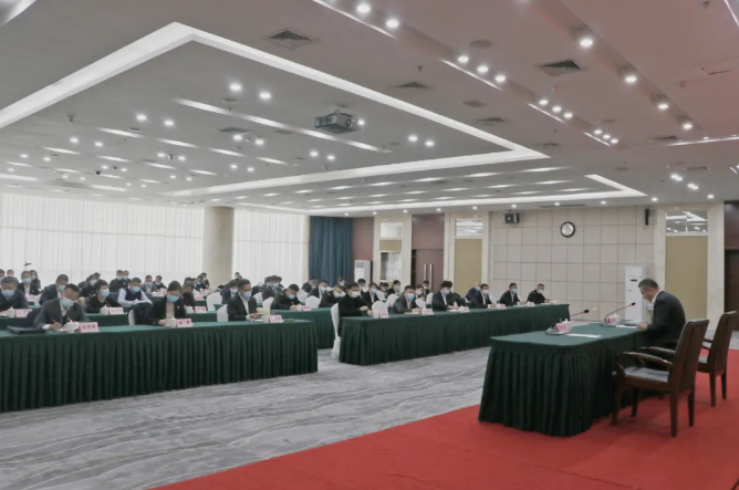 十大体育网站、温泉集团举办贯彻落实市第十三次党代会精神宣讲报告会