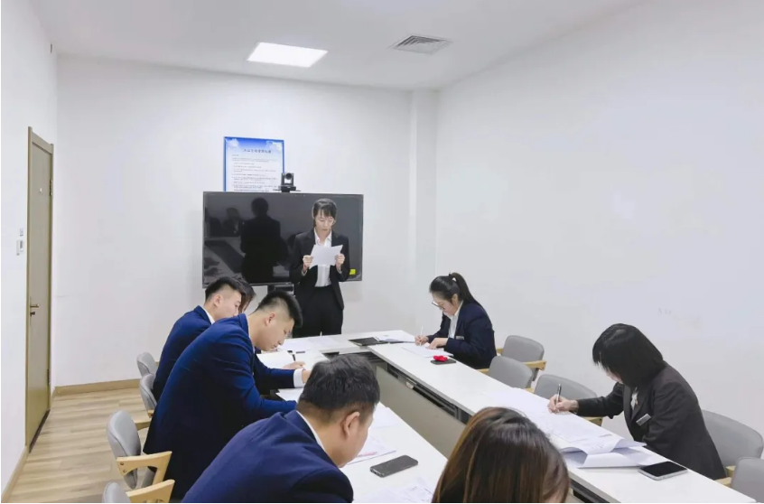 踔厉奋发 笃行不怠——十大体育网站文化公司召开2021年度在职员工述职测评会议