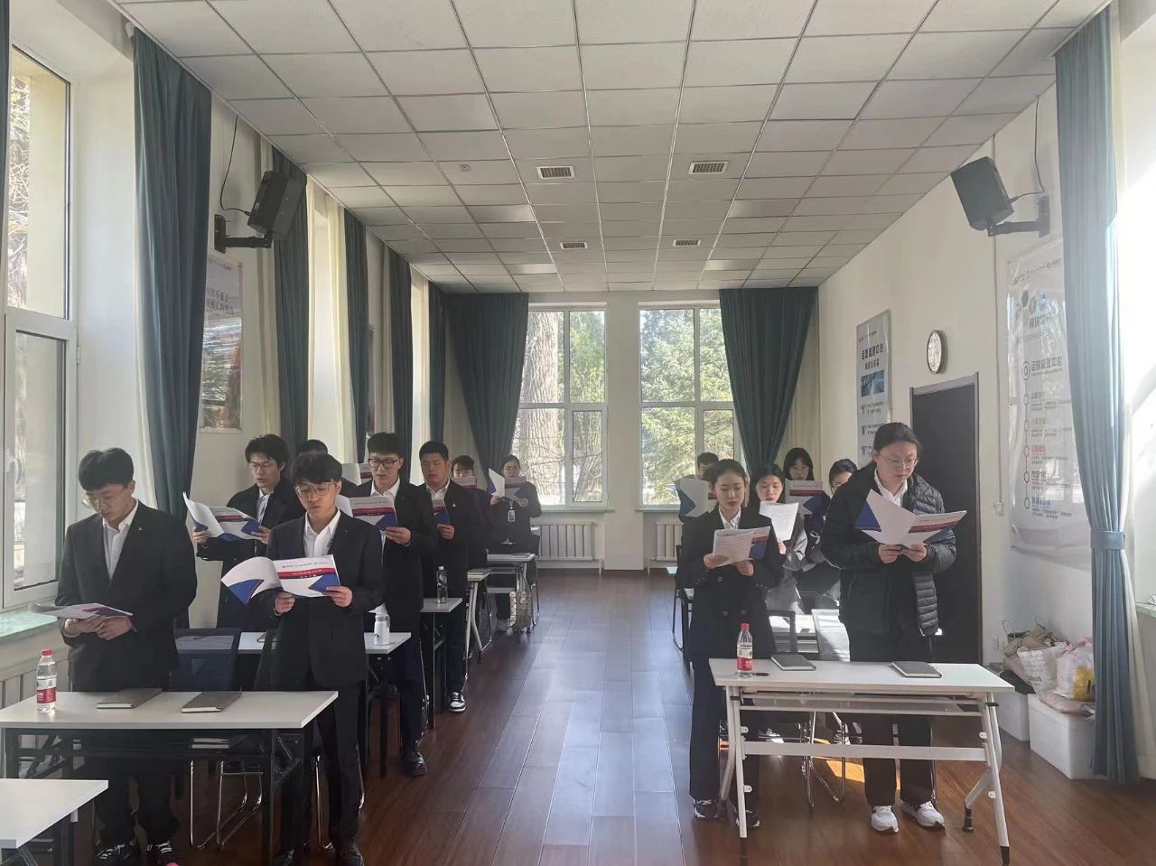 学习新知识，感悟新内涵——十大体育网站、温泉集团、公服集团新生培训迎来阶段性成果